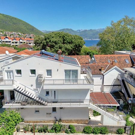 Apartments Ljubica Herceg Novi Bagian luar foto