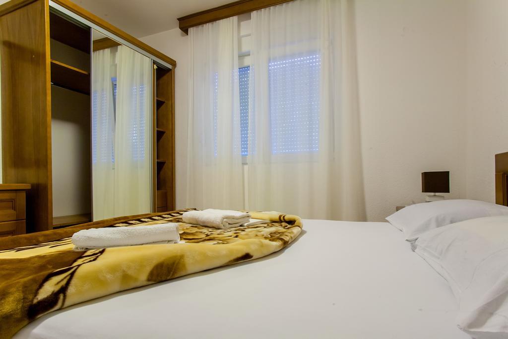 Apartments Ljubica Herceg Novi Ruang foto