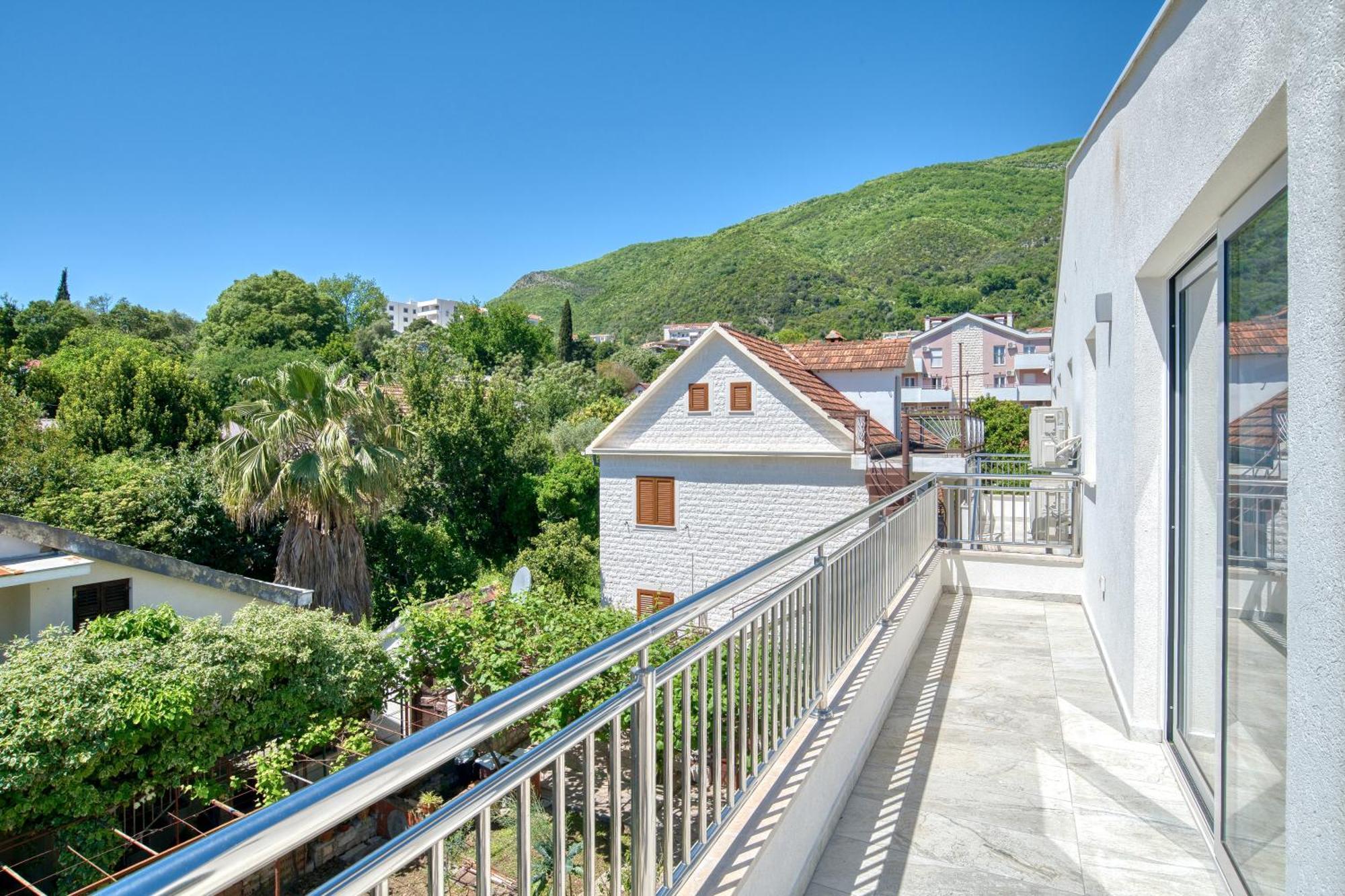 Apartments Ljubica Herceg Novi Bagian luar foto