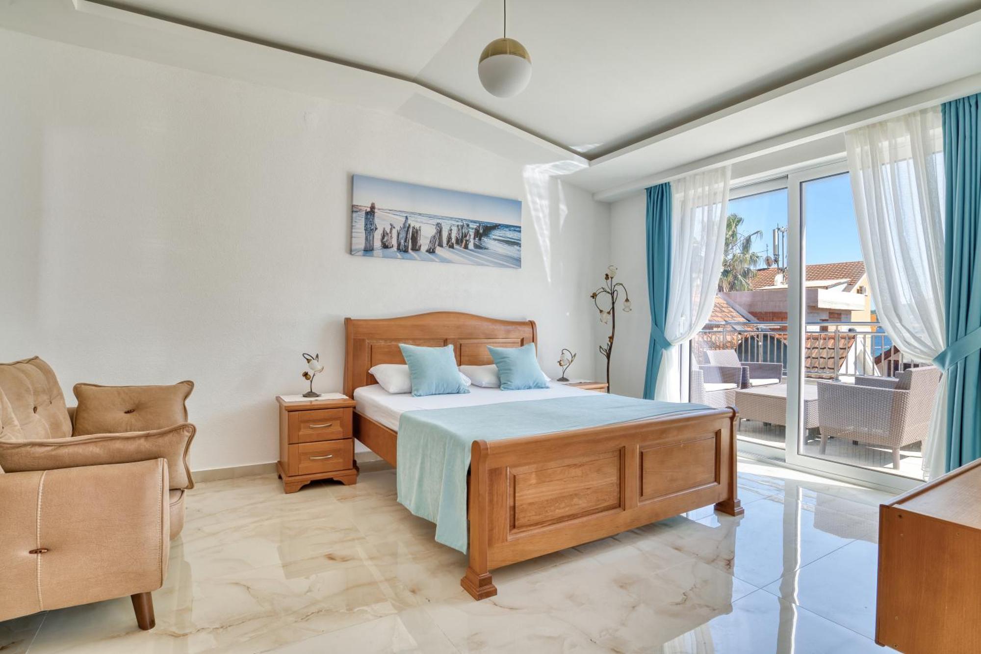 Apartments Ljubica Herceg Novi Bagian luar foto