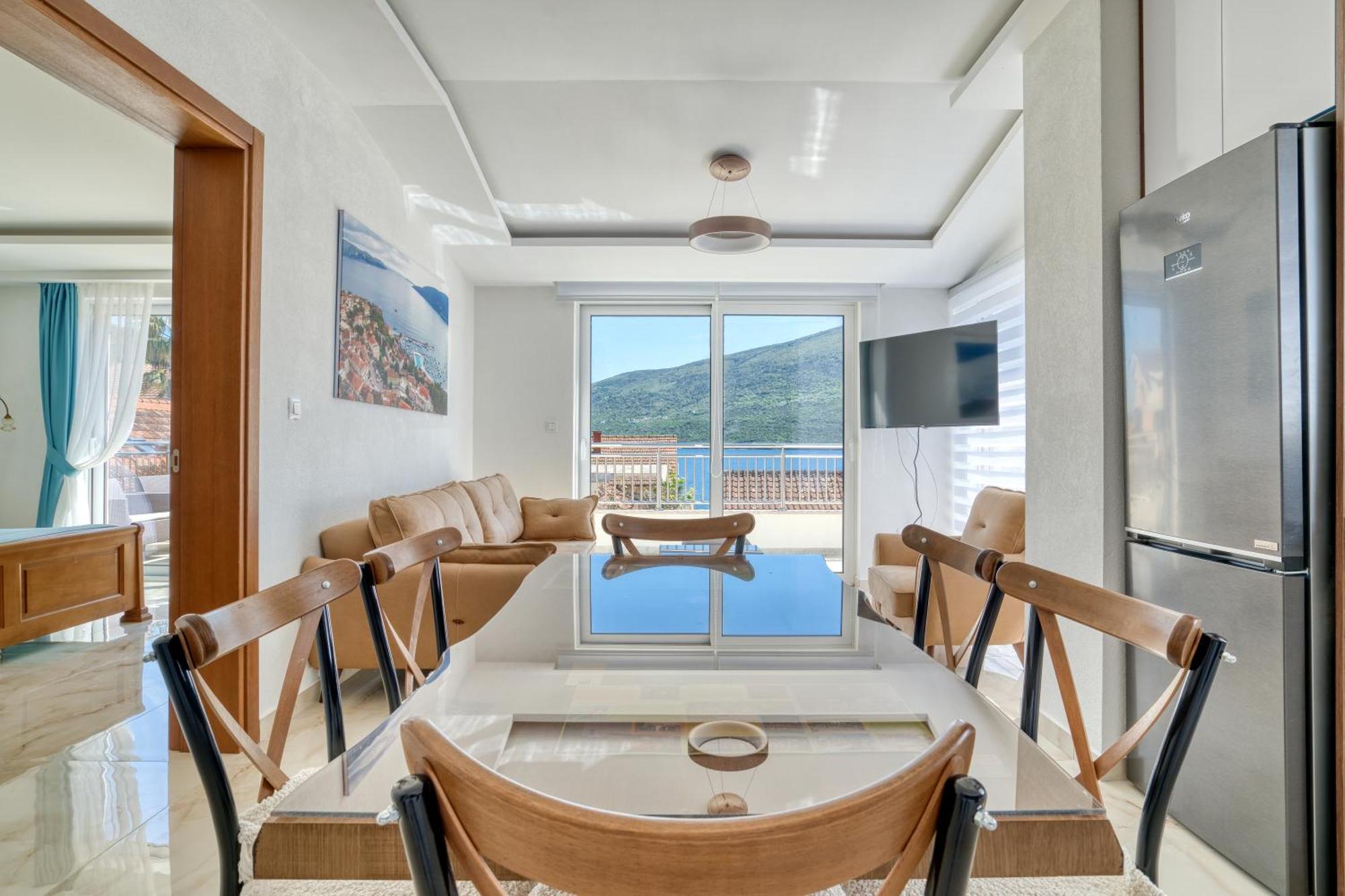 Apartments Ljubica Herceg Novi Bagian luar foto