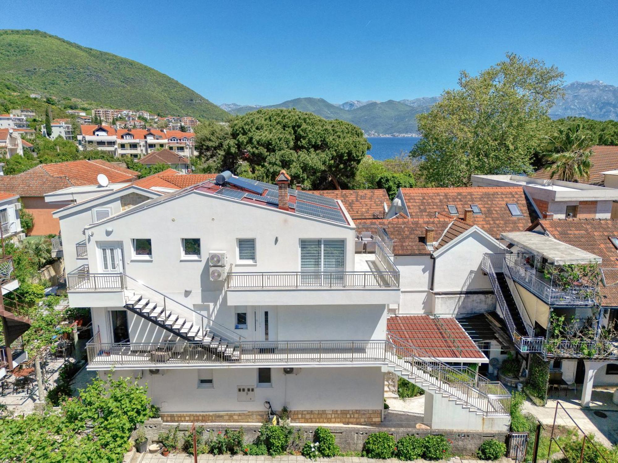 Apartments Ljubica Herceg Novi Bagian luar foto