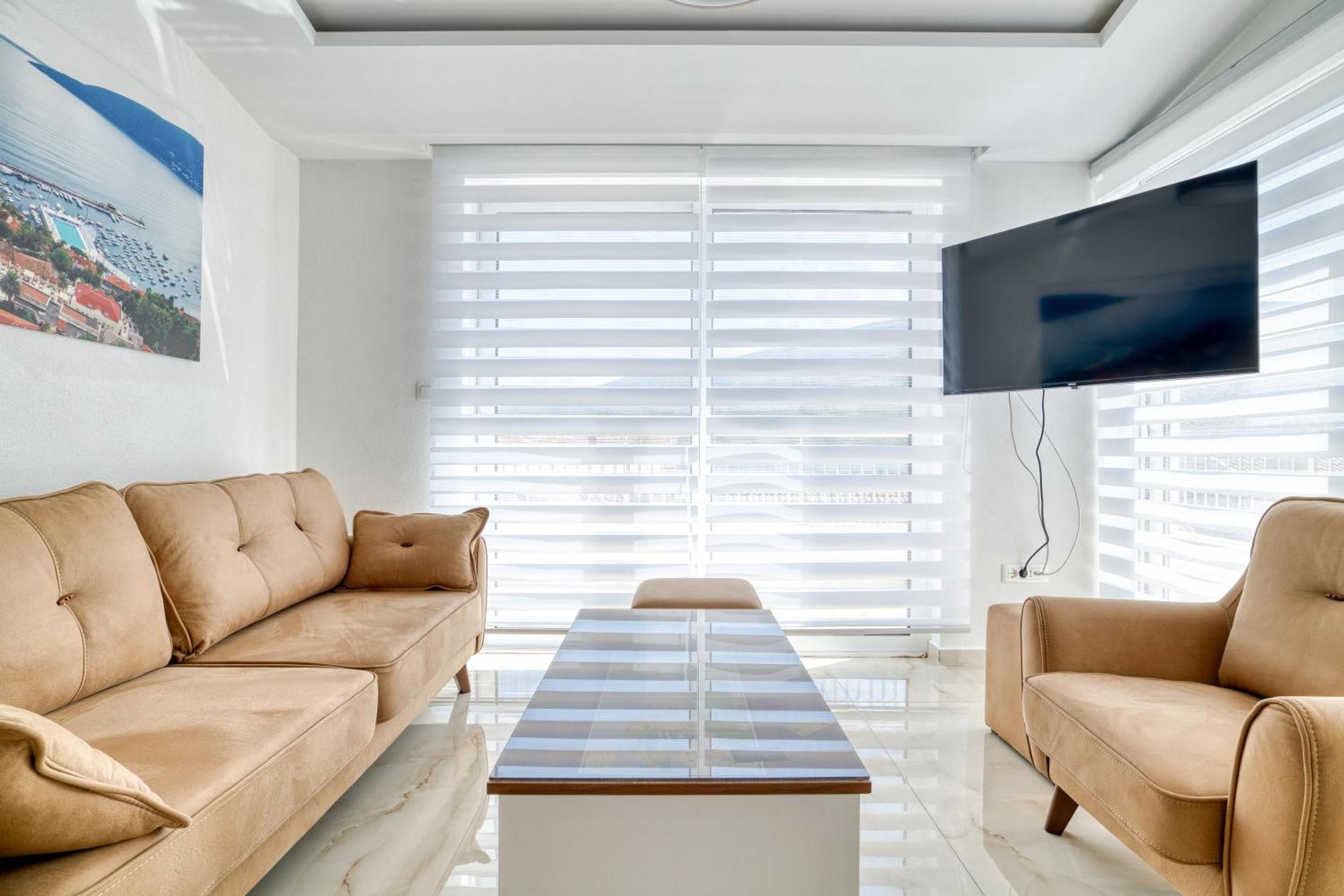 Apartments Ljubica Herceg Novi Bagian luar foto